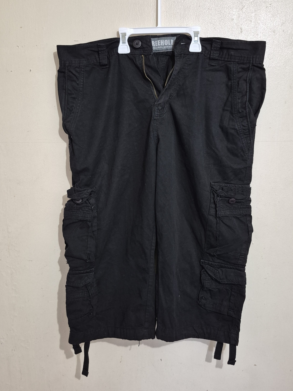 Men’s Black Cargo Shorts